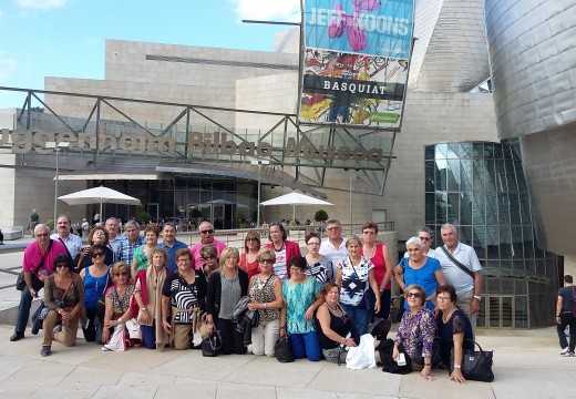 Unha trintena de maiores riveirenses acudiron á viaxe cultural ao País Vasco